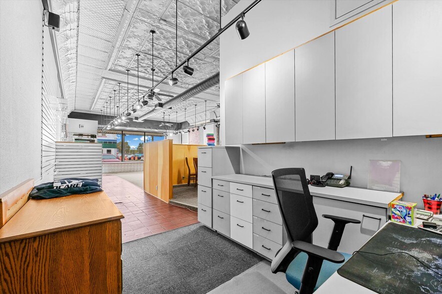 More Photos Of 101 E Sangamon Ave, Rantoul Storefront Retail Office For Sale