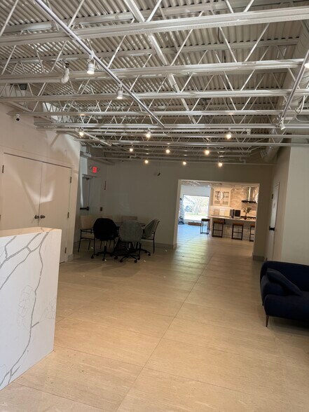 More Photos Of 875 Park St, Stoughton Freestanding For Lease