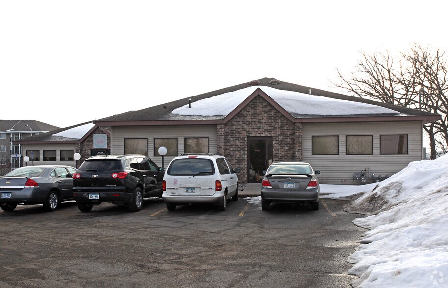 More Photos Of 402 Red River Ave N, Cold Spring Office For Lease