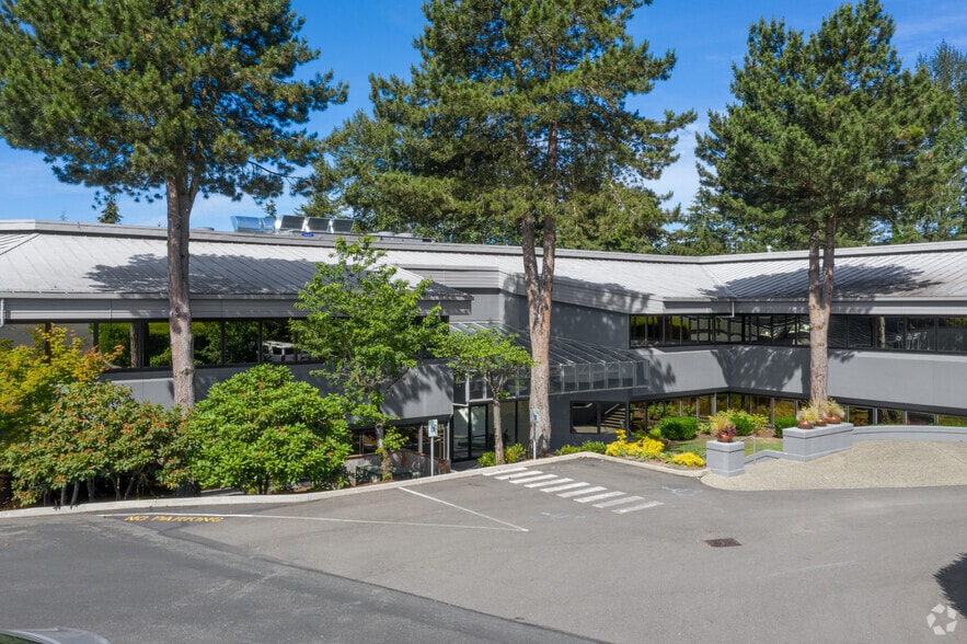 More Photos Of 14450 NE 29th Pl, Bellevue Office For Sale