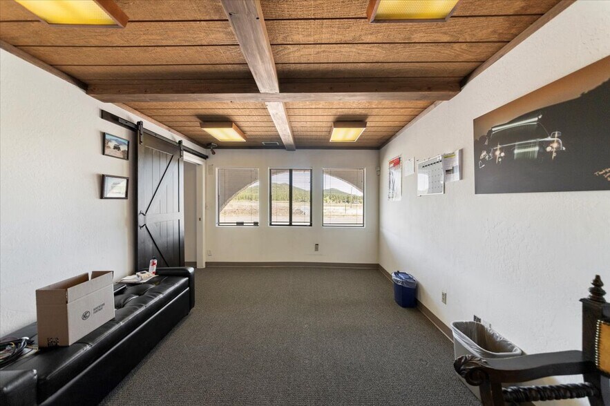 More Photos Of 2843 W Avenida de Luces, Williams Warehouse For Sale