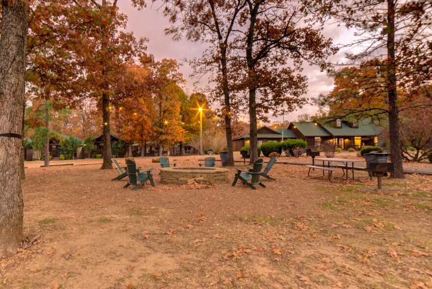 More Photos Of 446724 E 390 Rd, Langley Hotel For Sale