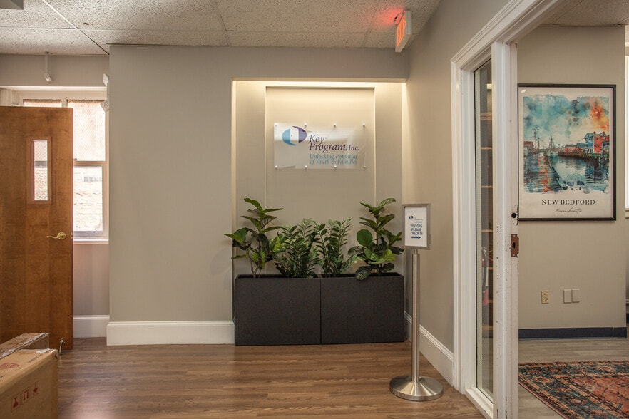 More Photos Of 5 Dover St, New Bedford Office Residential For Sale