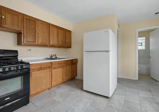 More Photos Of 8907 S Cottage Grove Ave, Chicago Apartments For Sale