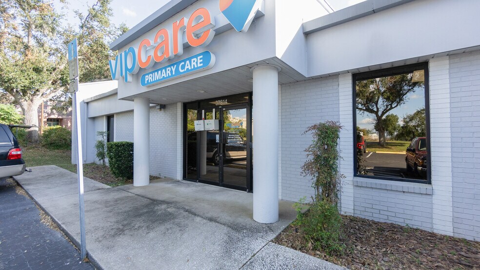 More Photos Of 37810 Medical Arts Ct, Zephyrhills Medical For Sale