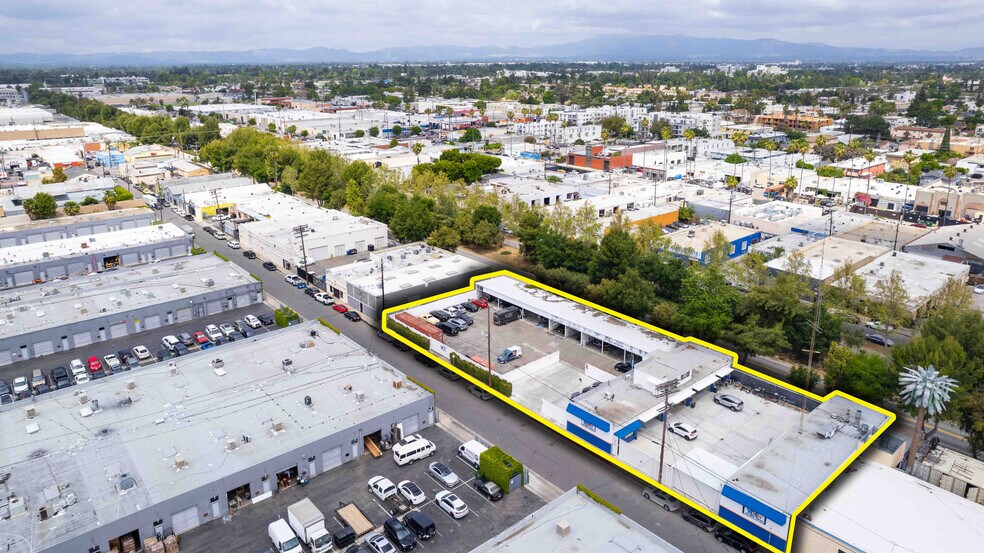 More Photos Of 14723 Aetna St, Van Nuys Auto Repair For Sale