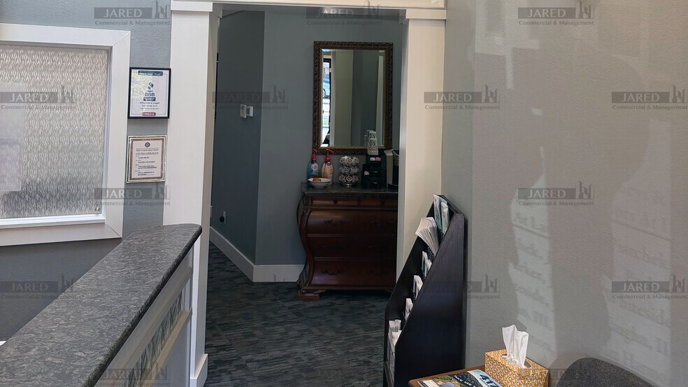 More Photos Of 1200 E Woodhurst Dr, Springfield Medical For Sale