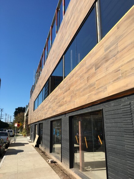 More Photos Of 11801 Mississippi Ave, Los Angeles Office For Lease