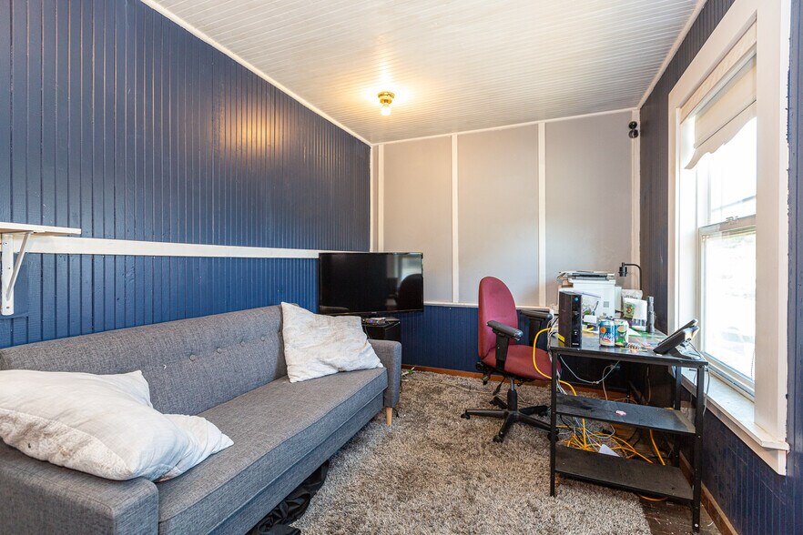 More Photos Of 26955 State Route 1, Tomales Storefront Retail Residential For Sale