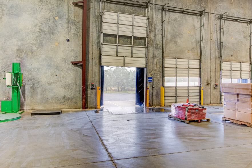 More Photos Of 1043 Global Ave, Graniteville Distribution For Lease