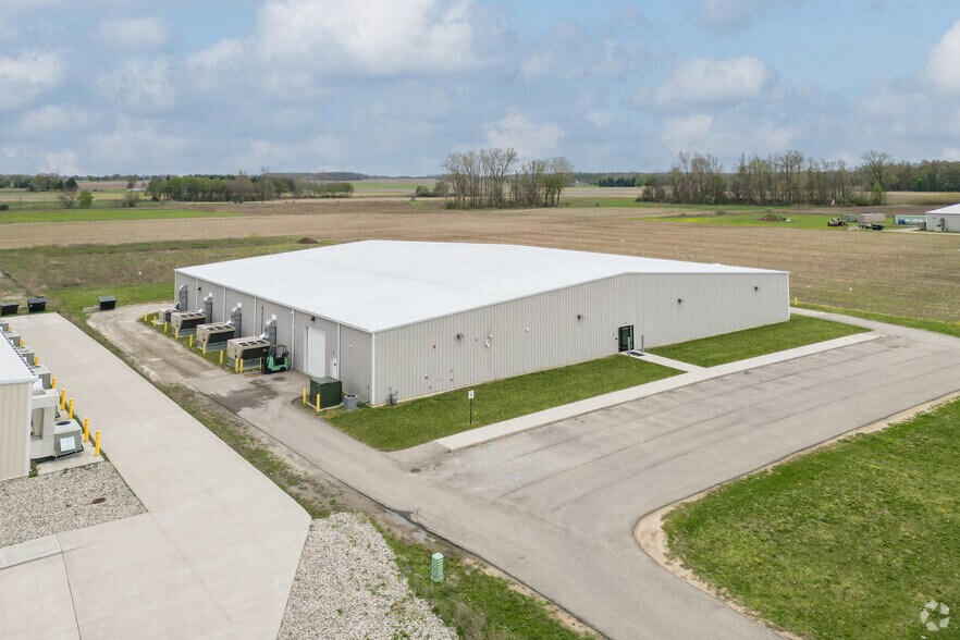 More Photos Of 515 Hammontree Dr, Morenci Industrial For Sale
