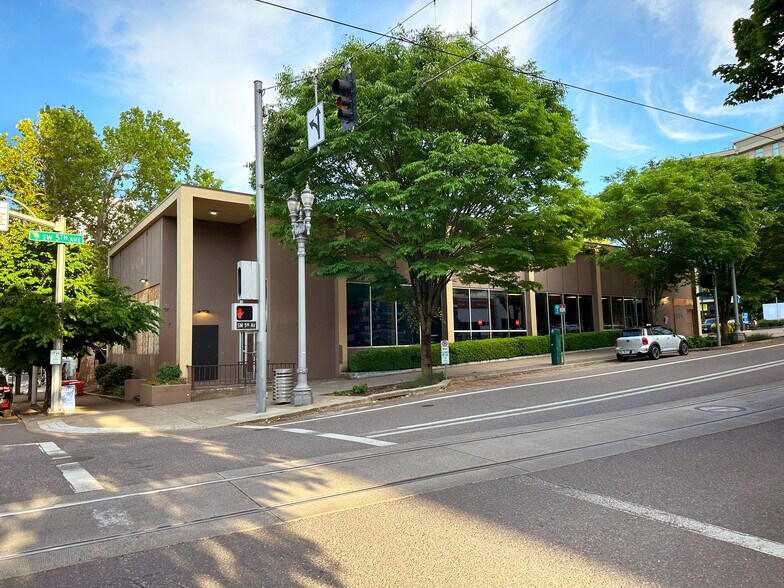 Primary Photo Of 1900 SW 5th Ave, Portland General Retail For Lease