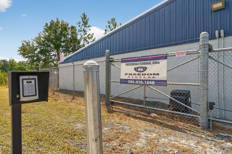 More Photos Of 13396 76th St, Live Oak Self Storage For Sale