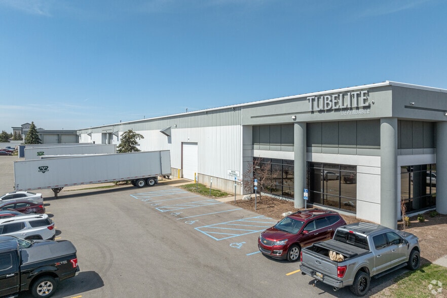 More Photos Of 3056 Walker Ridge Dr NW, Grand Rapids Manufacturing For Lease