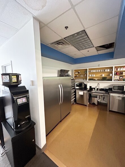 More Photos Of 8208 Brownleigh Dr, Raleigh Office For Lease