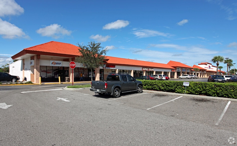Primary Photo Of 672-762 S Goldenrod Rd, Orlando Unknown For Lease