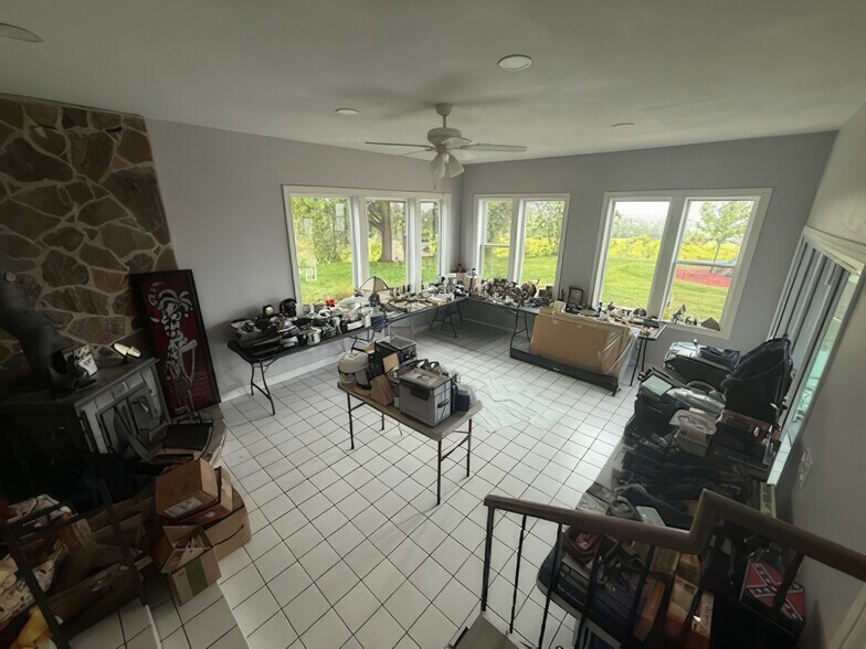 More Photos Of 10580 Dickson Rd, Plymouth Winery Vineyard For Sale