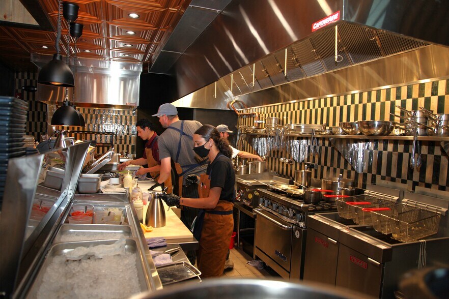 More Photos Of 185 N Lena St, Ridgway General Retail For Lease