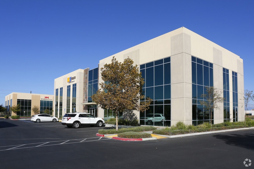 More Photos Of 19330 Jesse Ln, Riverside Medical For Lease