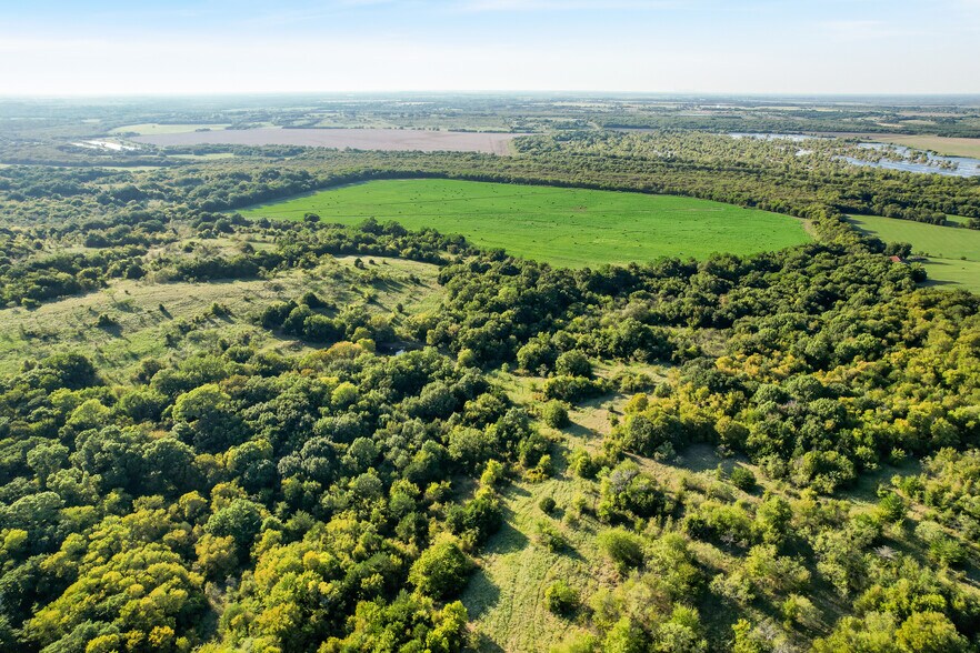 More Photos Of 749 Stacks Rd, Ennis Land For Sale