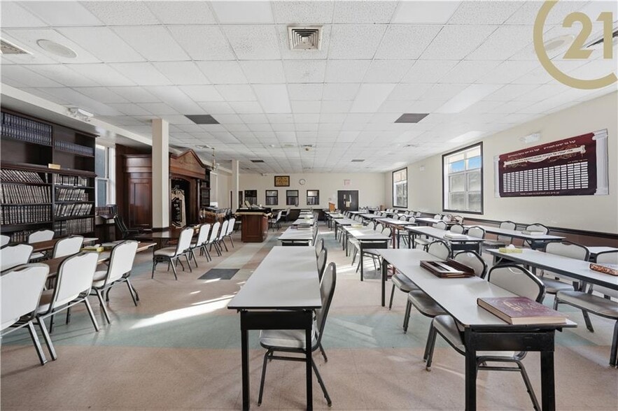 More Photos Of 1502 Avenue N, Brooklyn Religious Facility For Sale
