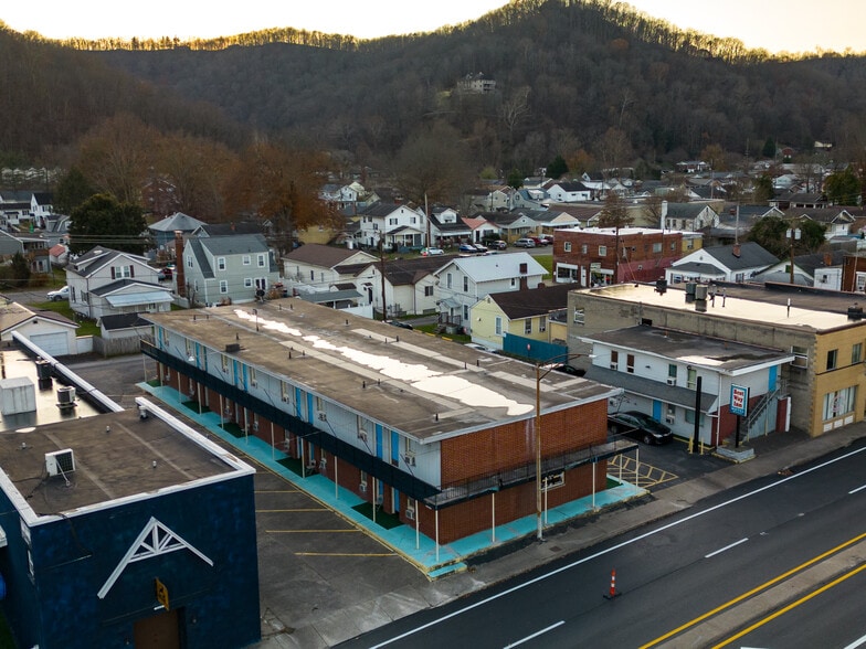 More Photos Of 5311 Maccorkle Ave SE, Charleston Hotel For Sale