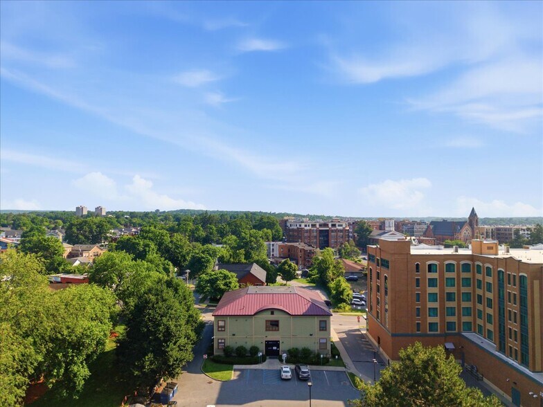 More Photos Of 92 Congress St, Saratoga Springs Medical For Sale