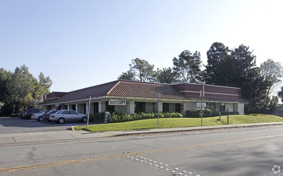 Primary Photo Of 1260 Persian Dr, Sunnyvale Office For Lease