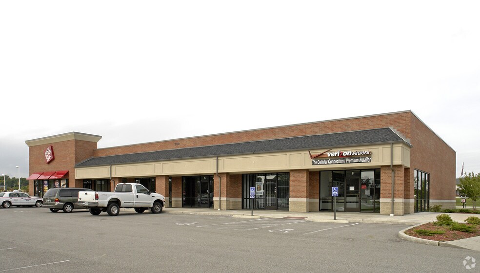 More Photos Of 299 Salt Lick Rd, Saint Peters Freestanding For Lease