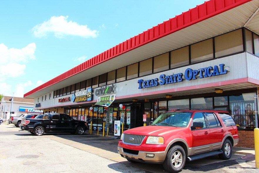 More Photos Of 701-711 Shotwell St, Houston Storefront For Lease