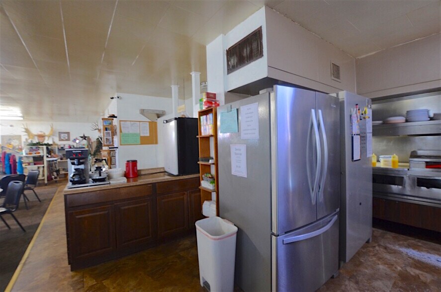 More Photos Of 108 Bailey St, Lima Restaurant For Sale