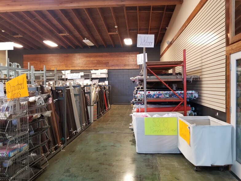More Photos Of 1805-1807 Eastshore Hwy, Berkeley Warehouse For Lease