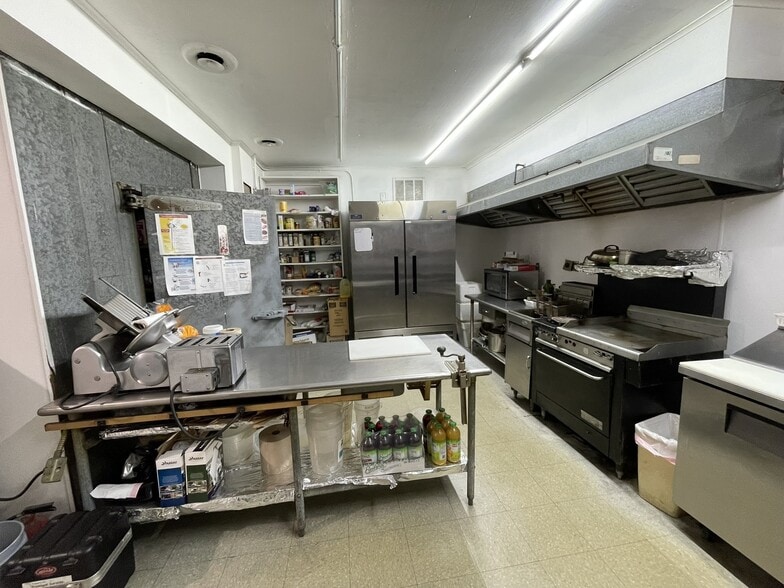 More Photos Of 12550 Airport Hwy, Swanton Bar For Sale