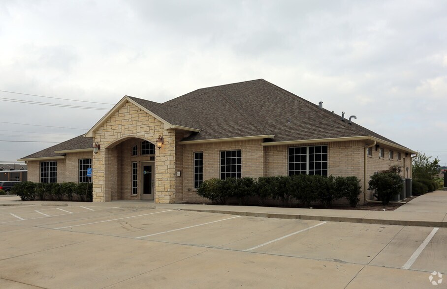 More Photos Of 7326 S Staples St, Corpus Christi Medical For Sale
