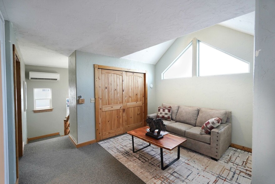 More Photos Of 428 1st Ave W, Kalispell Office For Sale