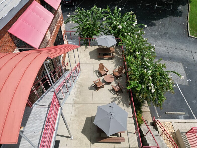 More Photos Of 500 Bishop St, Atlanta Unknown For Lease