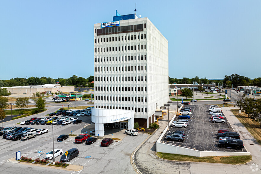 Primary Photo Of 4240 Blue Ridge Blvd, Kansas City Medical For Lease