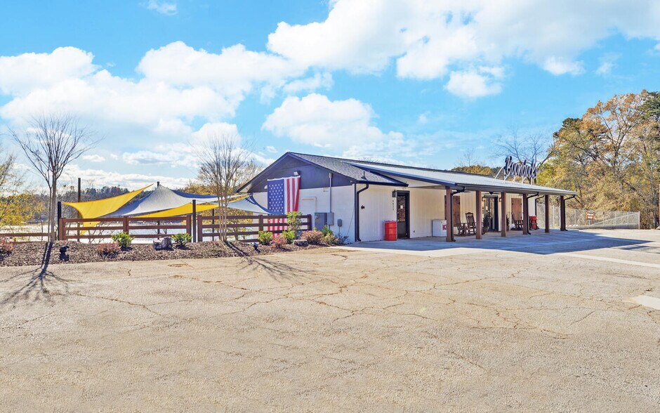 More Photos Of 8835 Toccoa Hwy, Westminster Restaurant For Sale