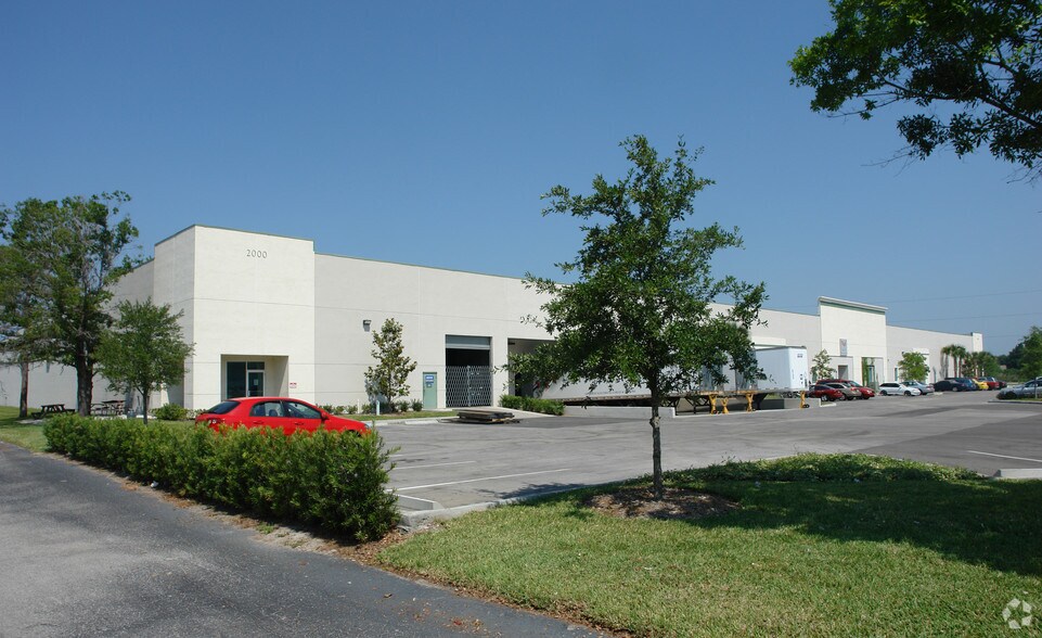 More Photos Of 2000 Tall Pines Dr, Largo Manufacturing For Lease