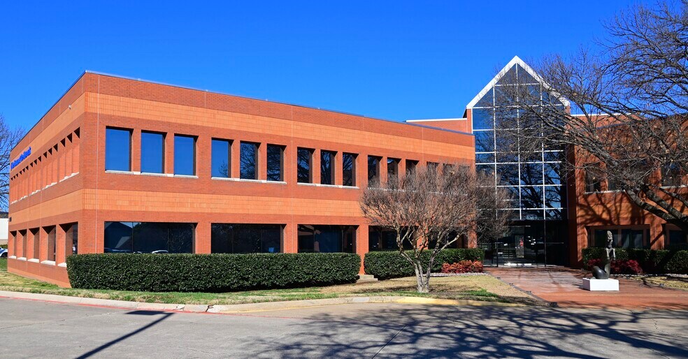 More Photos Of 3700 River Walk Dr, Flower Mound Office For Lease