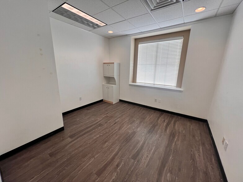 More Photos Of 9660 N McCarran Blvd, Reno Medical For Lease