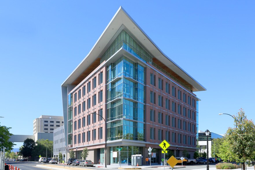 More Photos Of 550 Allerton St, Redwood City Loft Creative Space For Lease