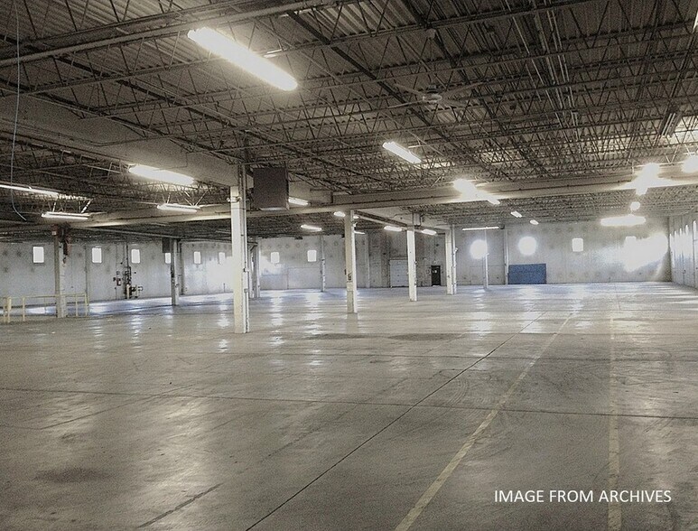 More Photos Of 7900 S Route 31, Crystal Lake Warehouse For Sale