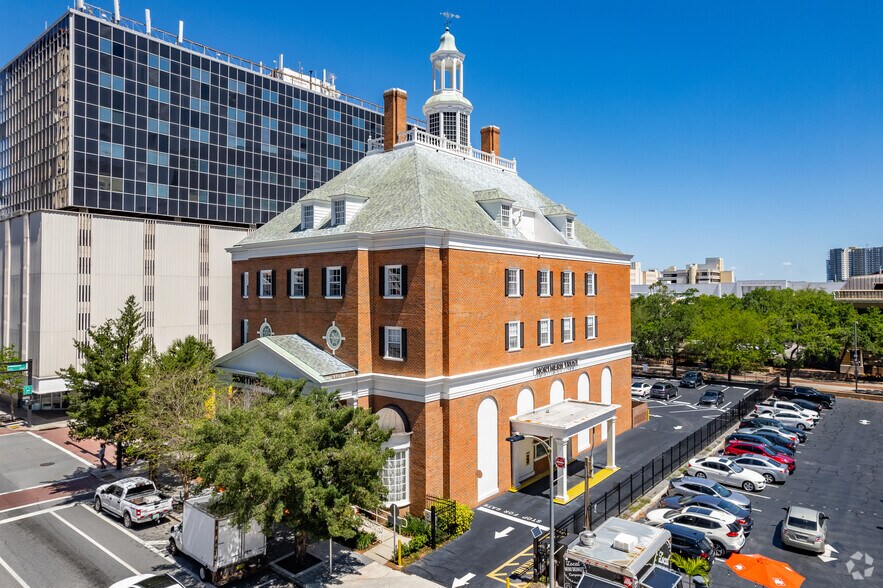 More Photos Of 425 N Florida Ave, Tampa Office For Lease