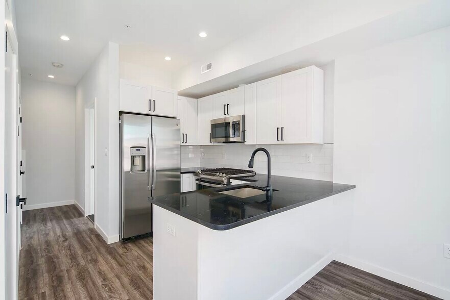 More Photos Of 2301 Frankford Ave, Philadelphia Apartments For Sale