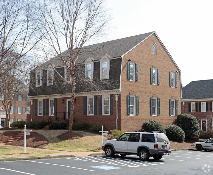 More Photos Of 1640 Powers Ferry Rd SE, Marietta Unknown For Lease