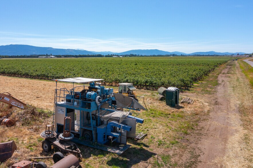 More Photos Of 9586 Bender Rd, Lynden Land For Sale