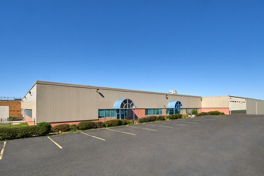 Primary Photo Of 9300 Ashton Rd, Philadelphia Warehouse For Lease