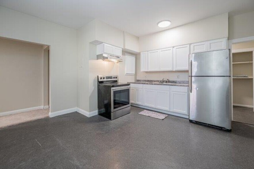 More Photos Of 62-64 W Antietam St, Hagerstown Apartments For Sale