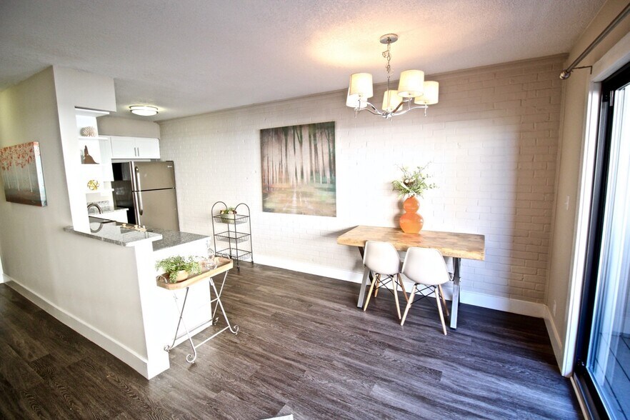 More Photos Of 4916 Grand Ave, Kansas City Apartments For Sale